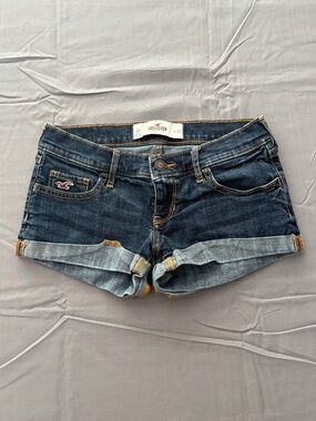 Hollister Dark Blue Rolled Hem Denim Mini Short Shorts Sz 00